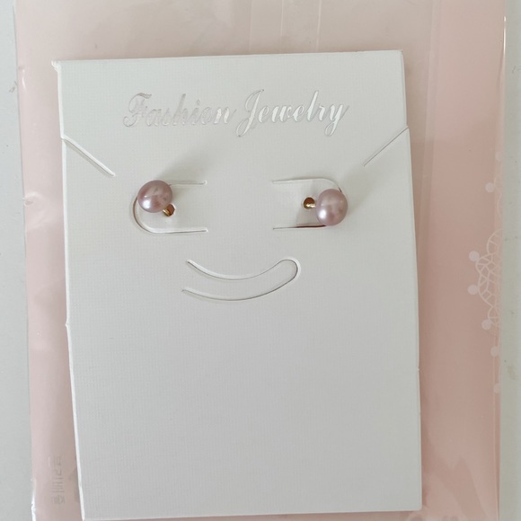 Pearl earrings - Picture 1 of 1